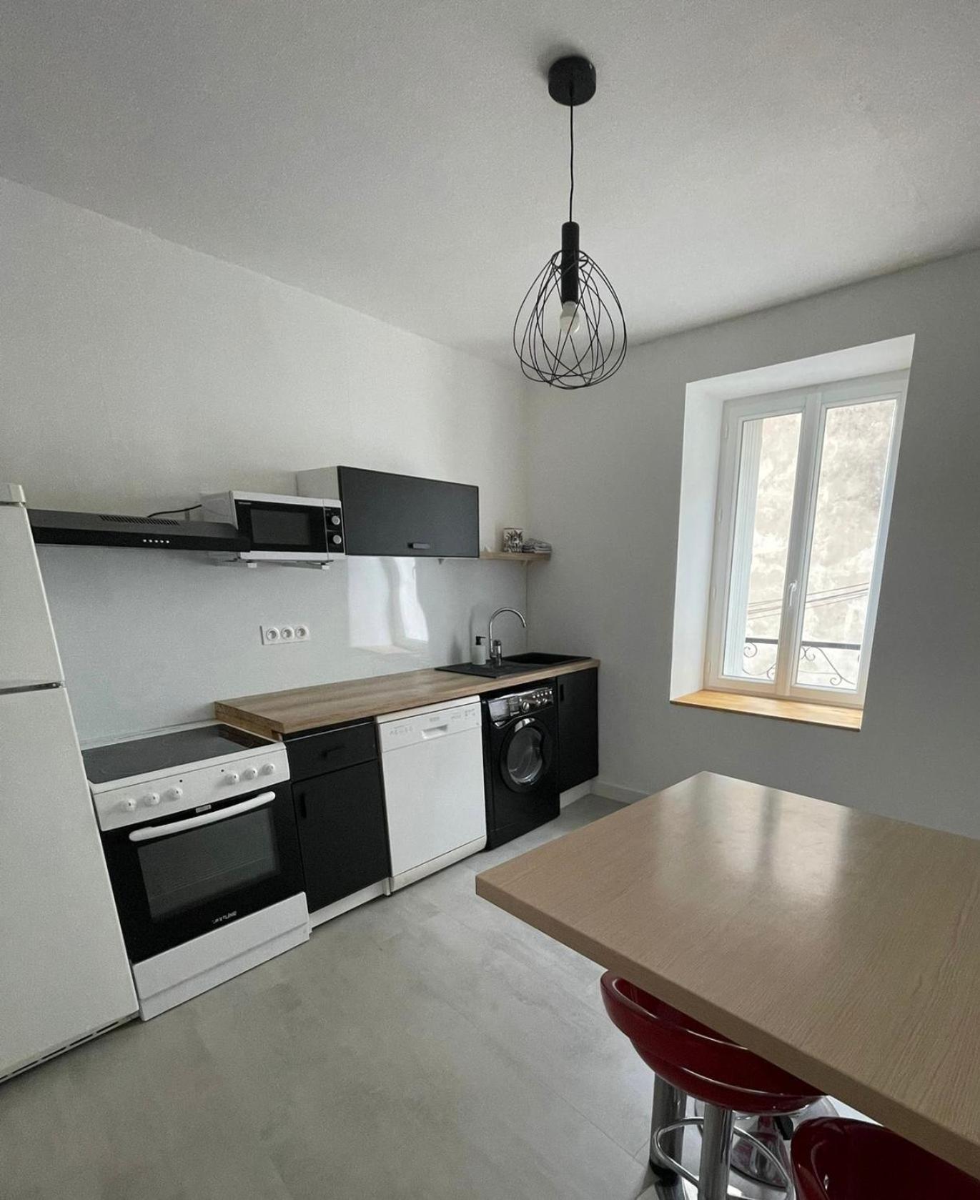 Charmant Appartement Au Paradis Romagnat Exterior foto